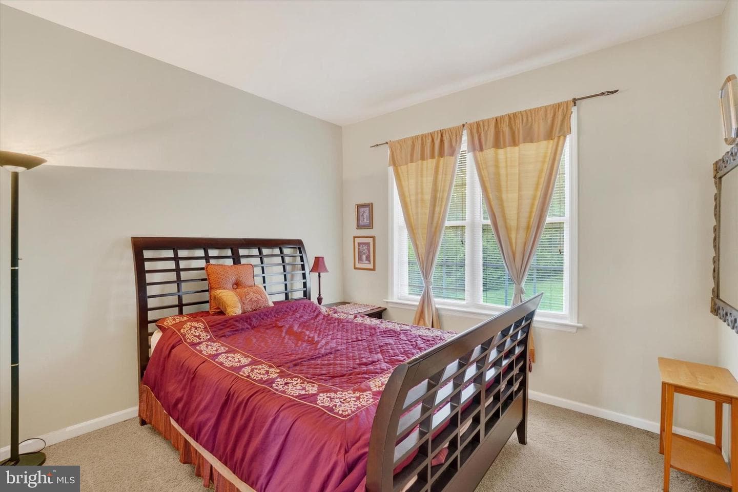 2082 Westbury Court photo 22