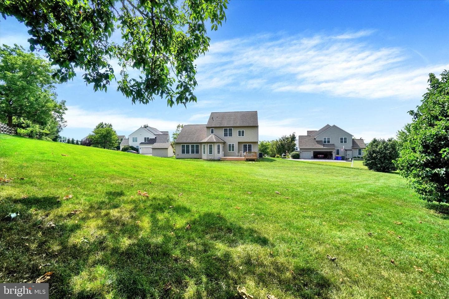 2082 Westbury Court photo 35