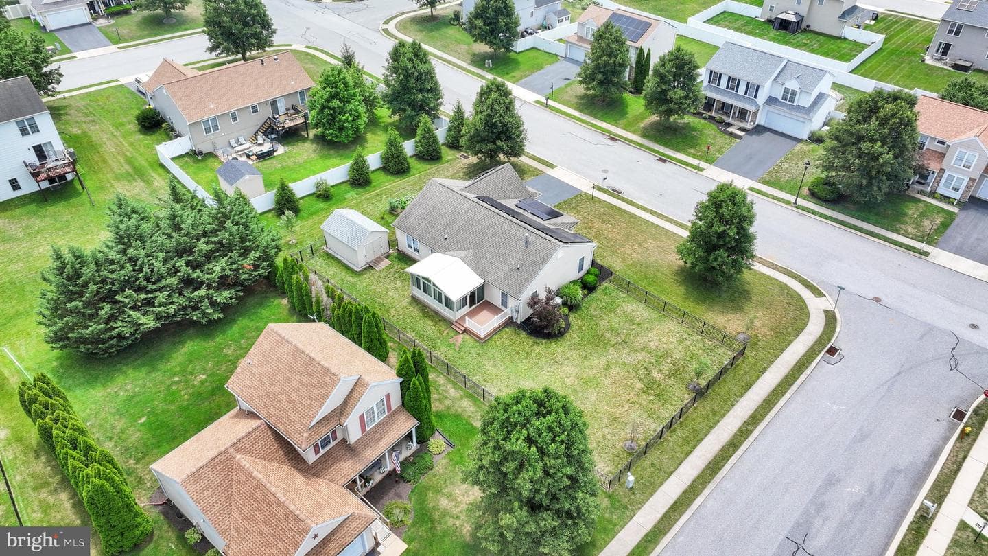 45 Thomas Drive photo 38