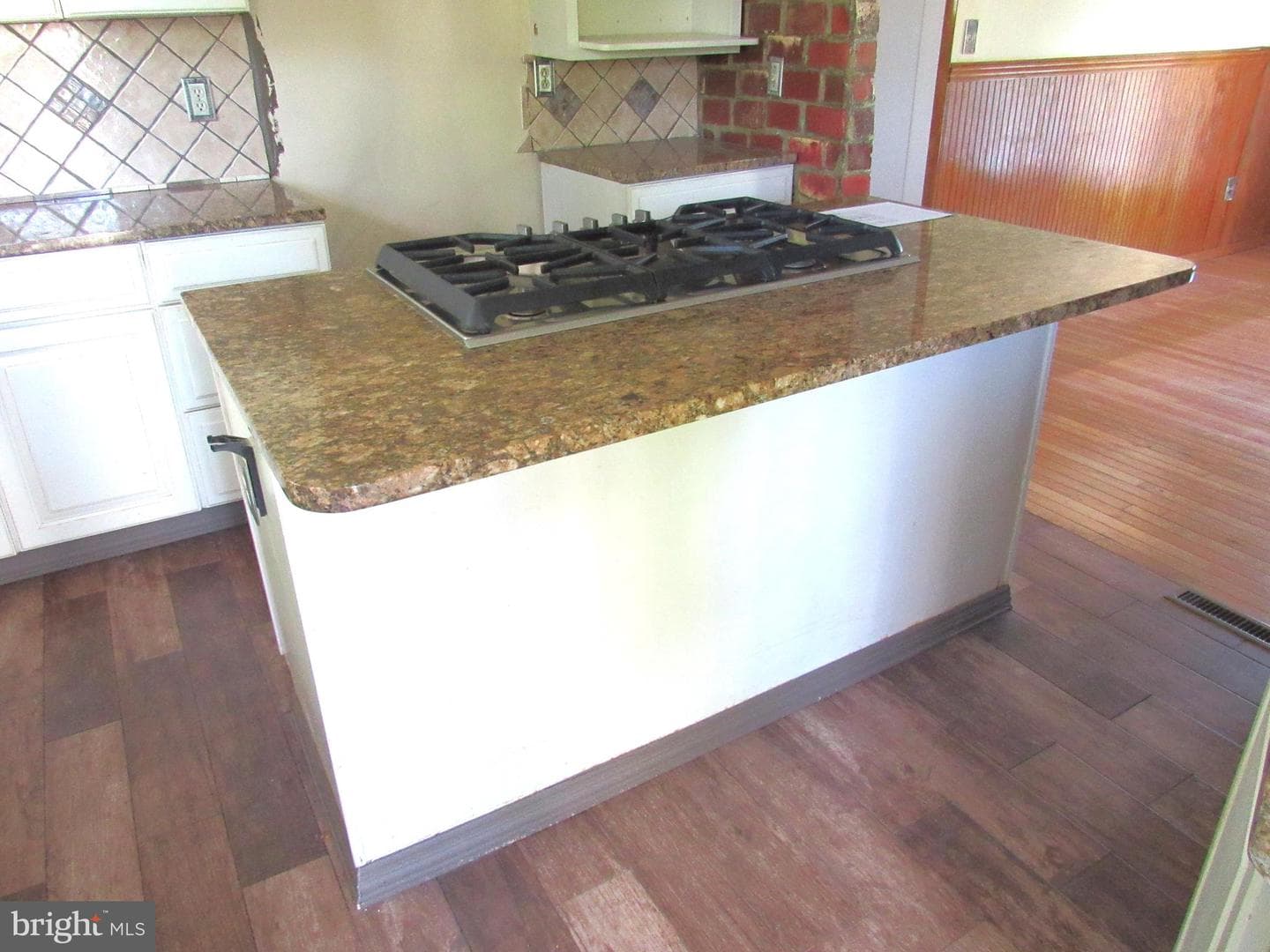 96 Kendale Road photo 7