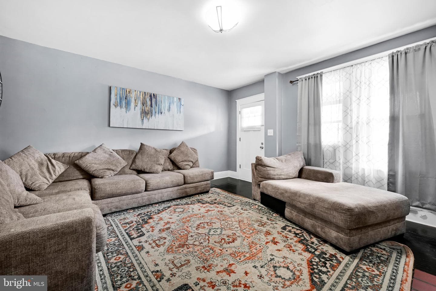 174 S Harrison Street photo 6
