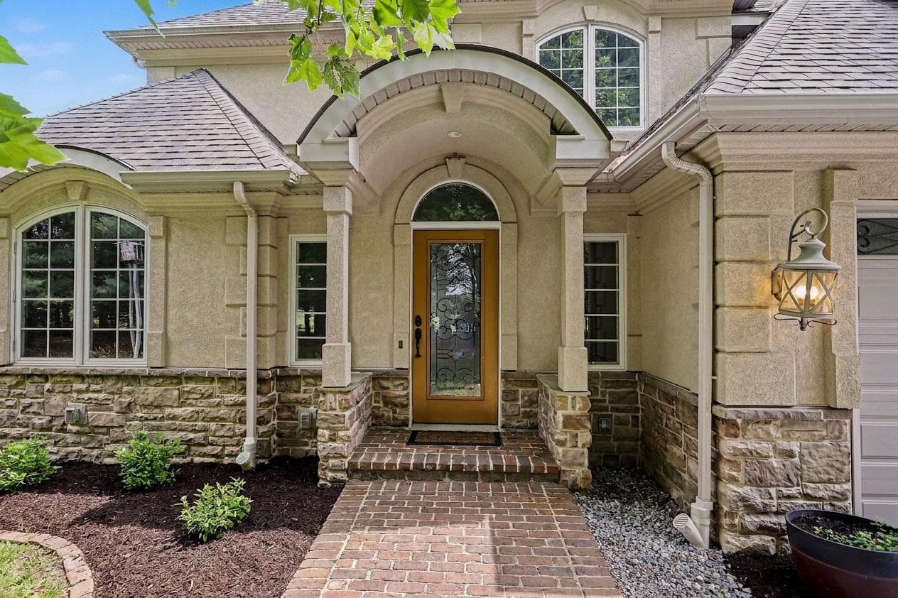 4097 Wren Road photo 9