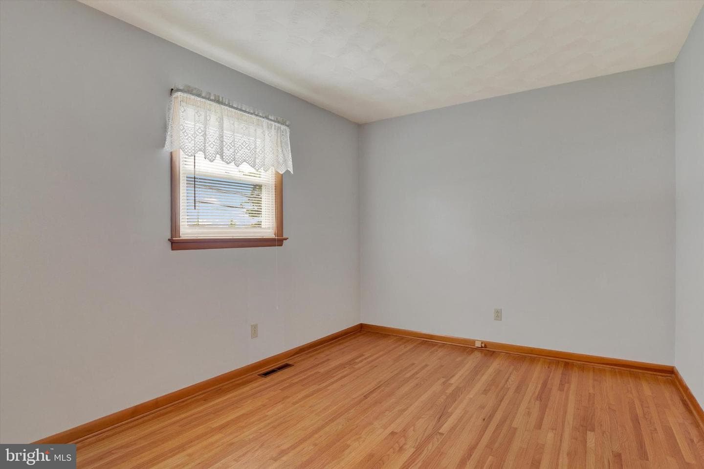428 Lewisberry Road photo 15