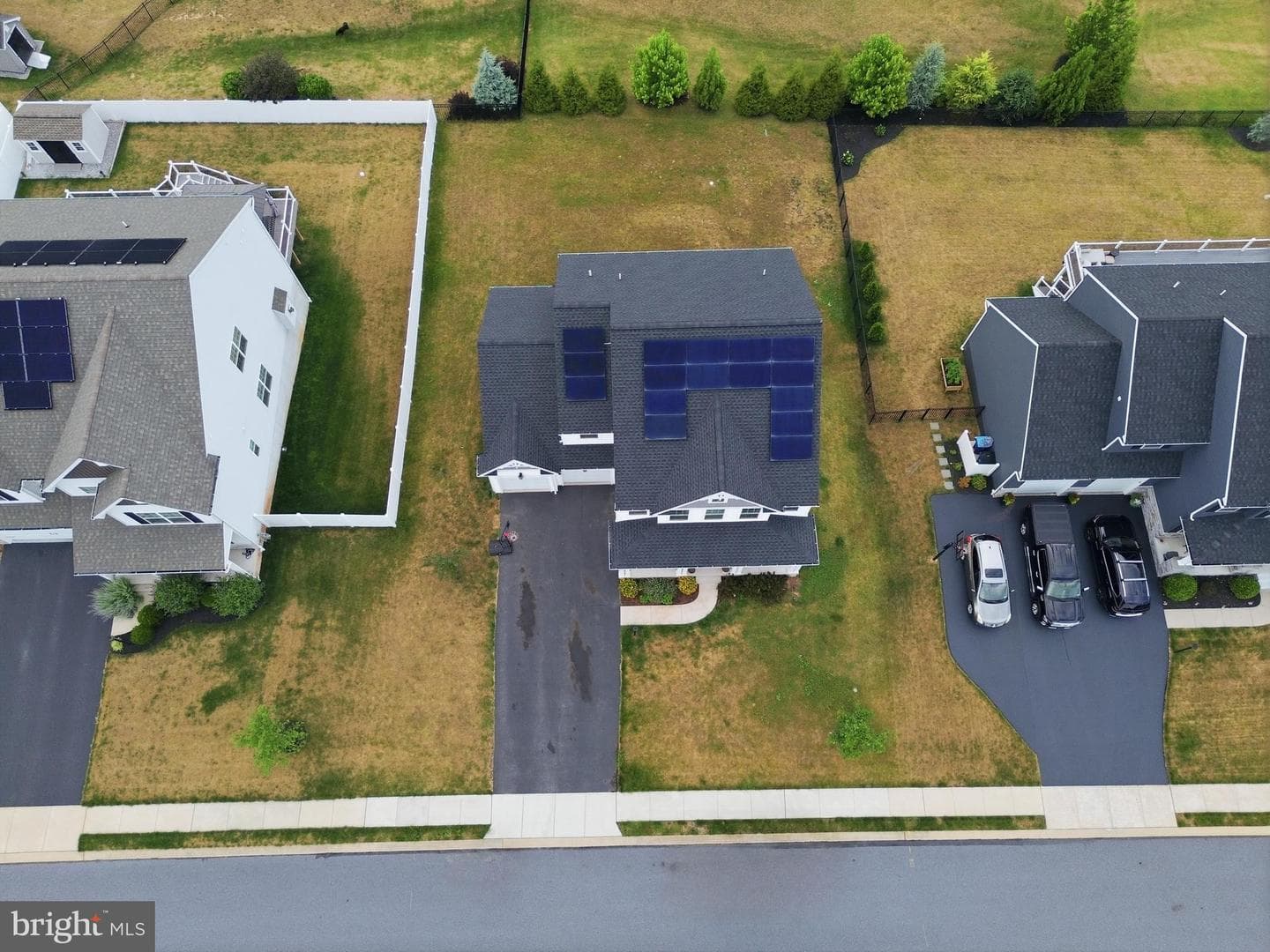 216 Hollyhock Drive photo 41