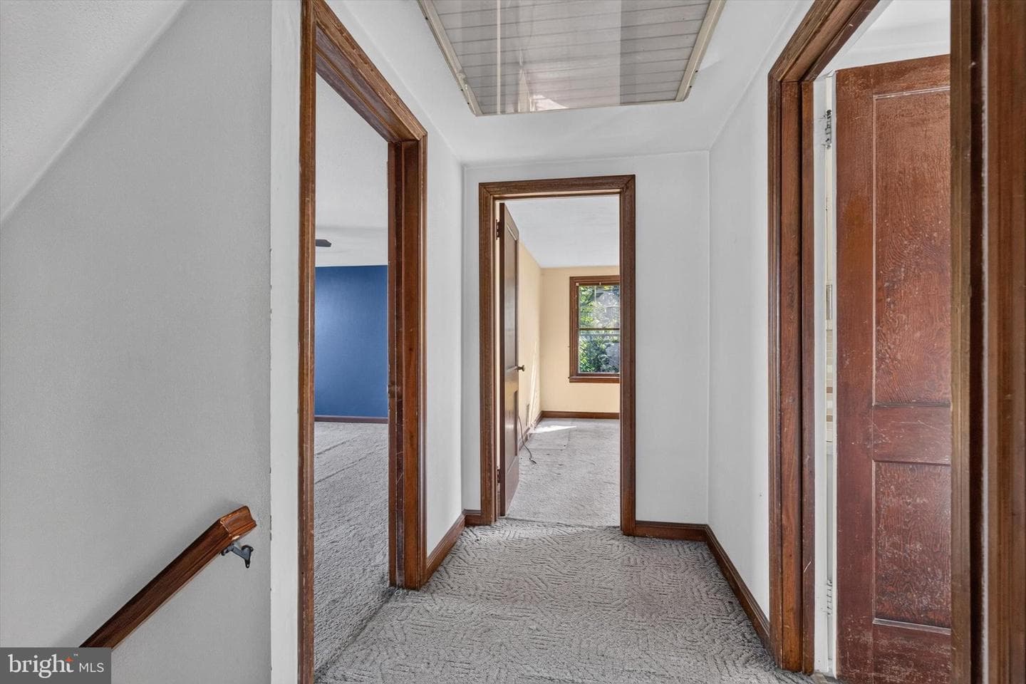 2400 Catherine Street photo 22