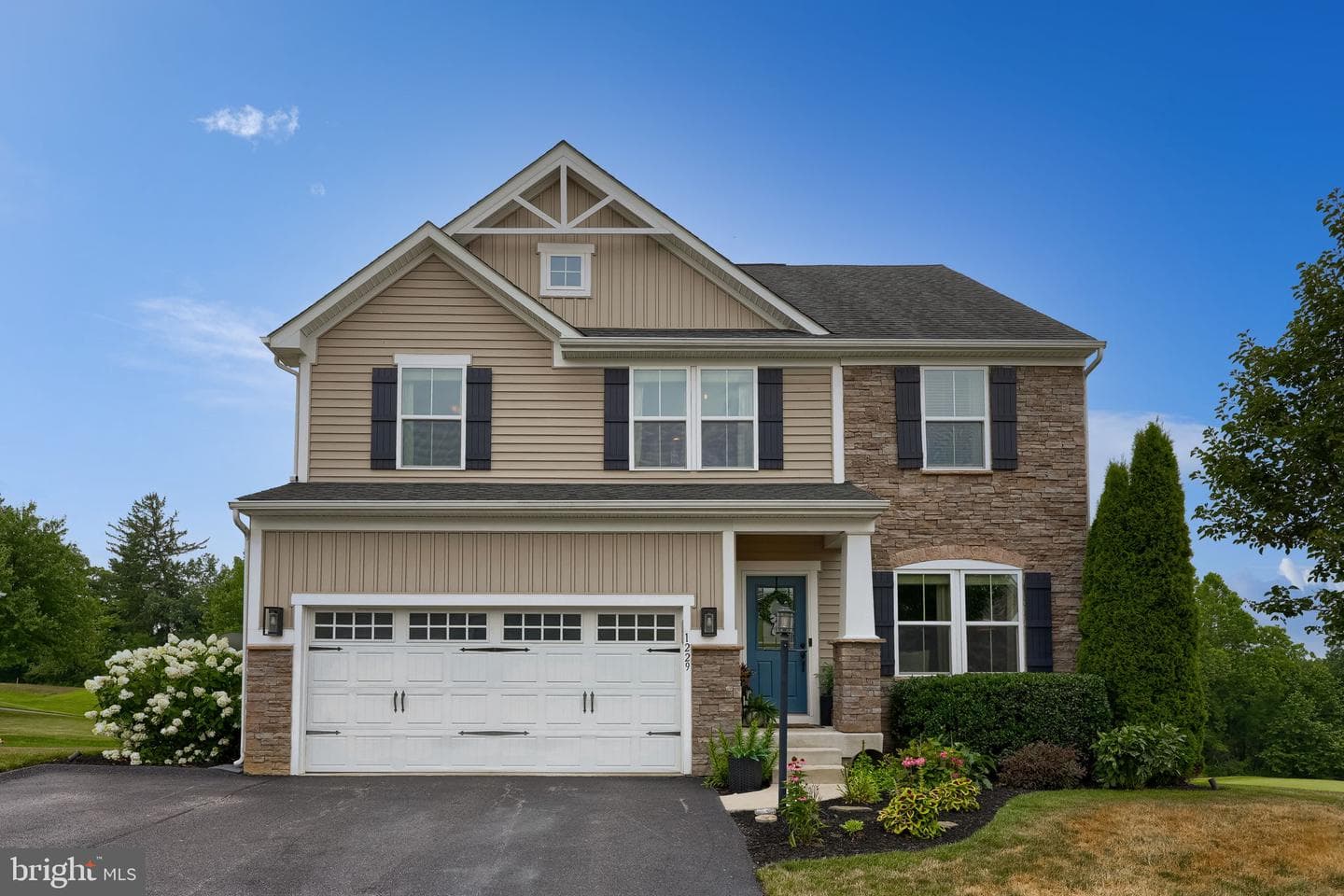 1229 Copper Beech Drive, York