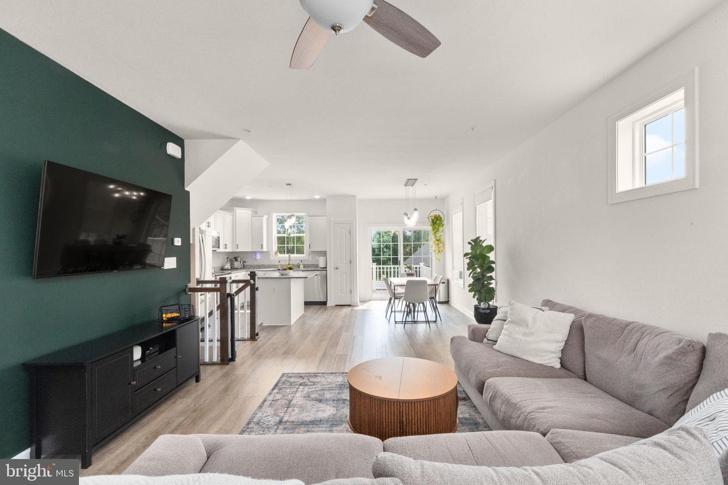 32 Coop Lane photo 4