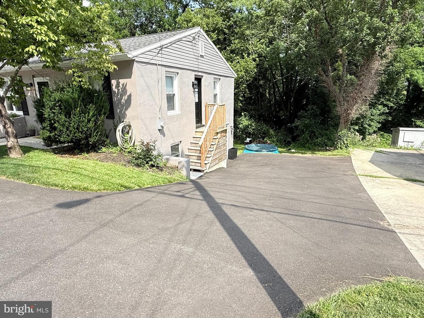 2636 N Sherman Street photo 3
