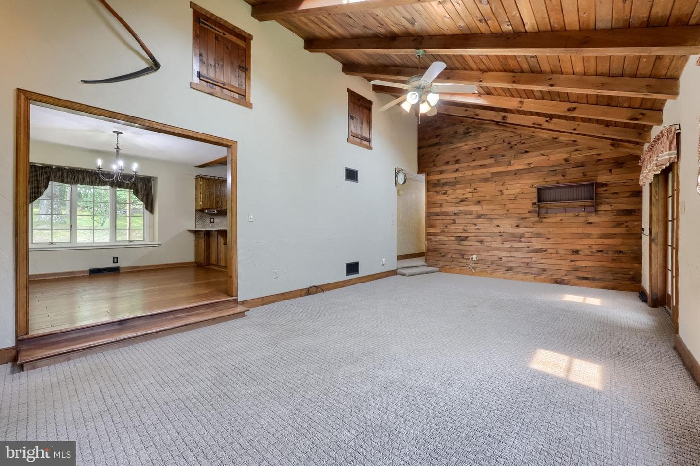 355 Roxberry Road photo 14