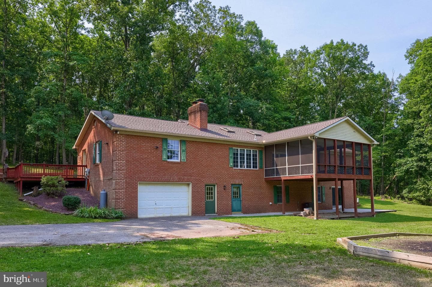 355 Roxberry Road photo 3
