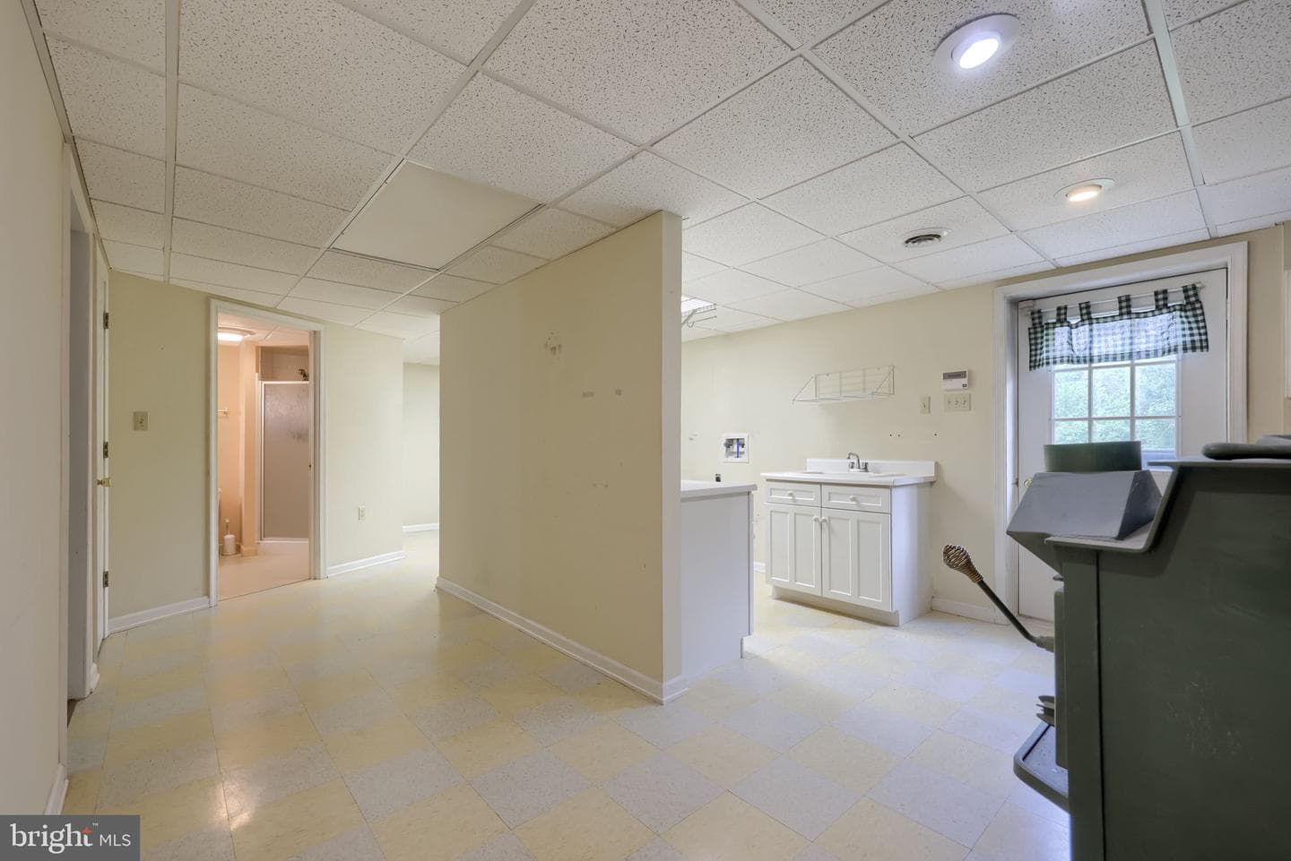355 Roxberry Road photo 34