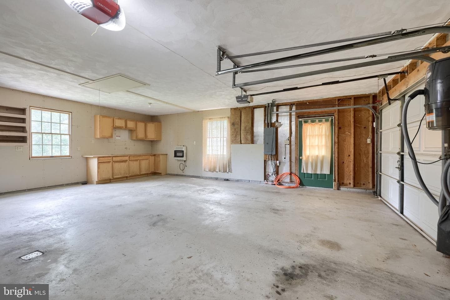 355 Roxberry Road photo 38
