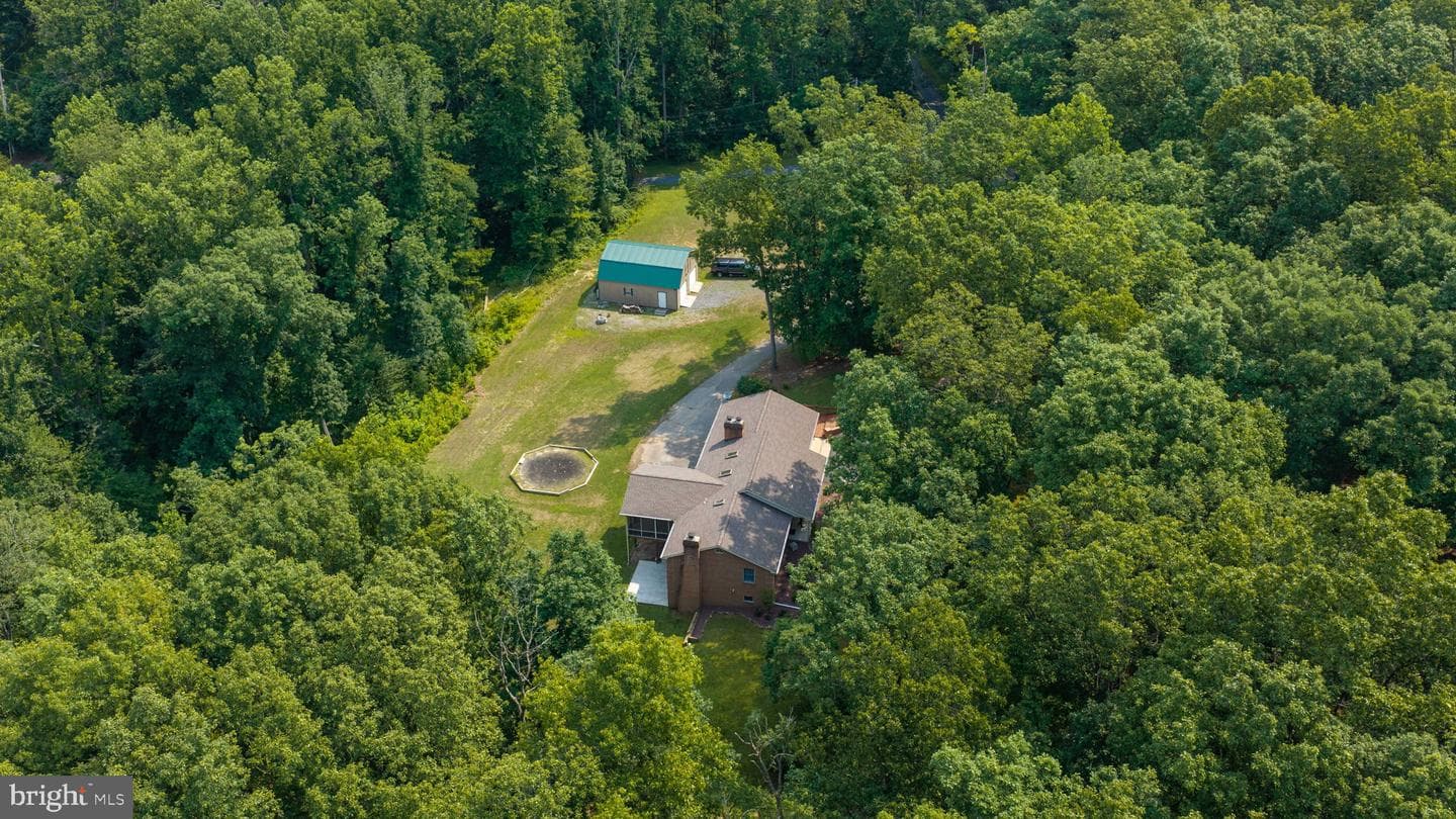 355 Roxberry Road photo 52