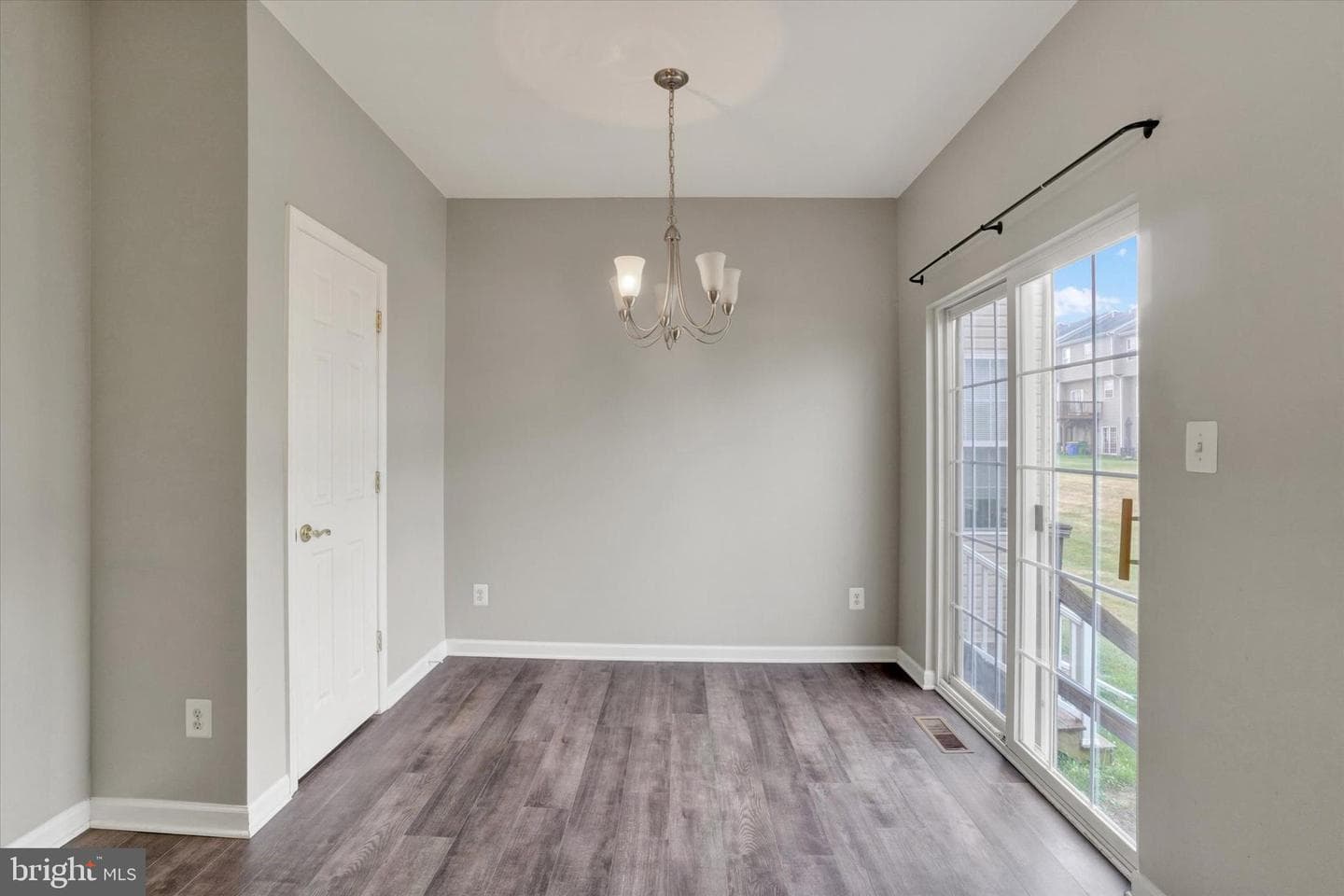 137 Bruaw Drive photo 7