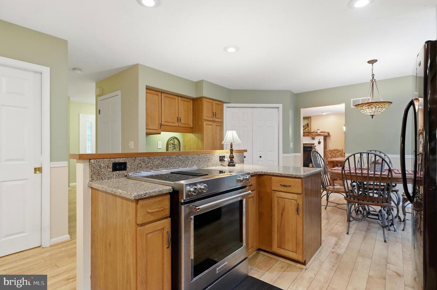 801 Mountain Court photo 24