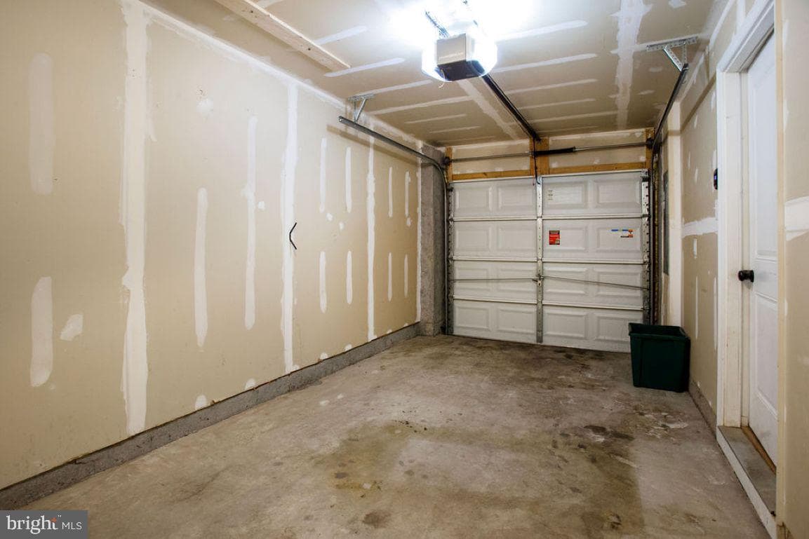 707 Spencer Drive photo 29