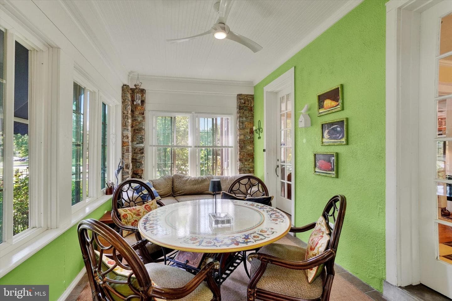 915 Arlington Road photo 16