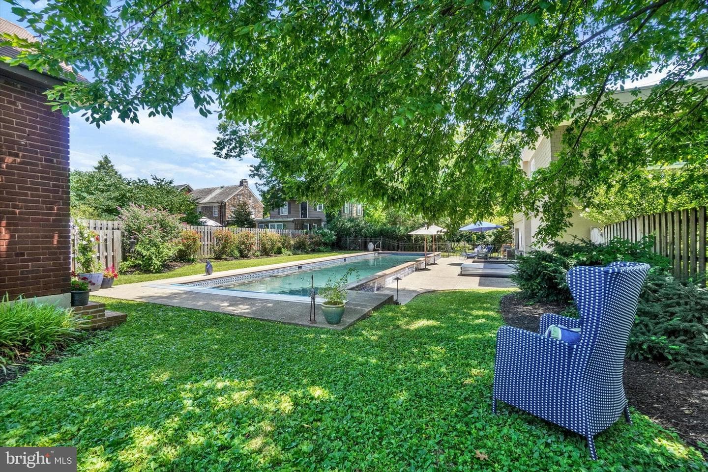 915 Arlington Road photo 60