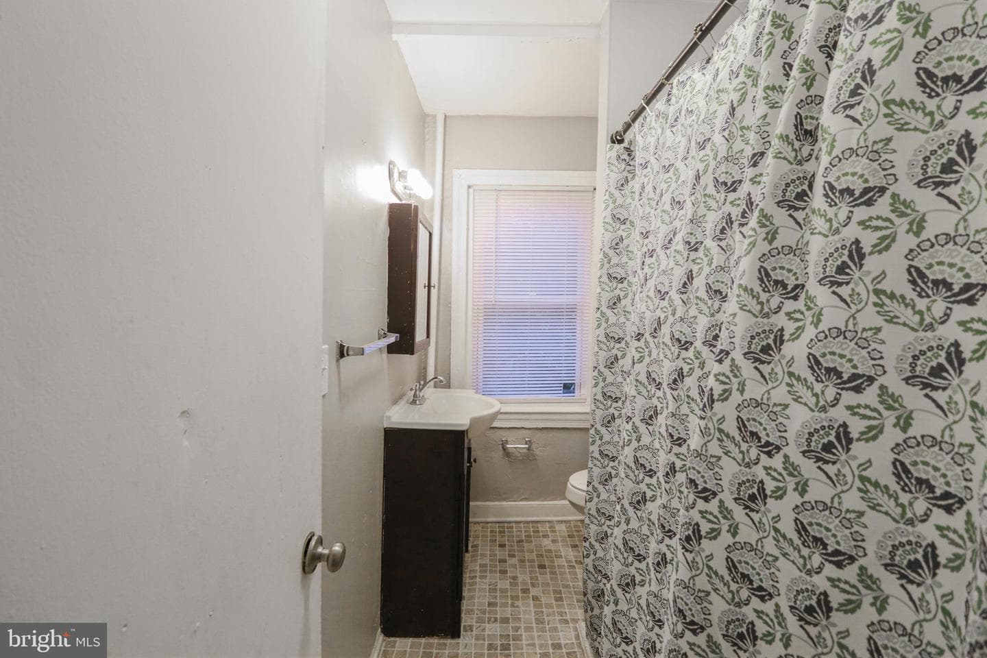 320 Wallace Street photo 7