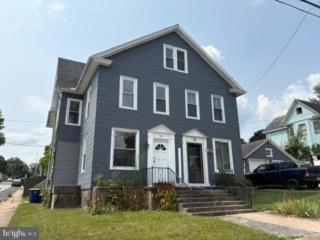 21 E Pennsylvania Avenue