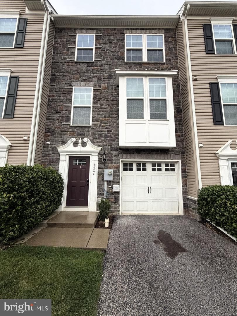 1264 Rannoch Lane #128, York