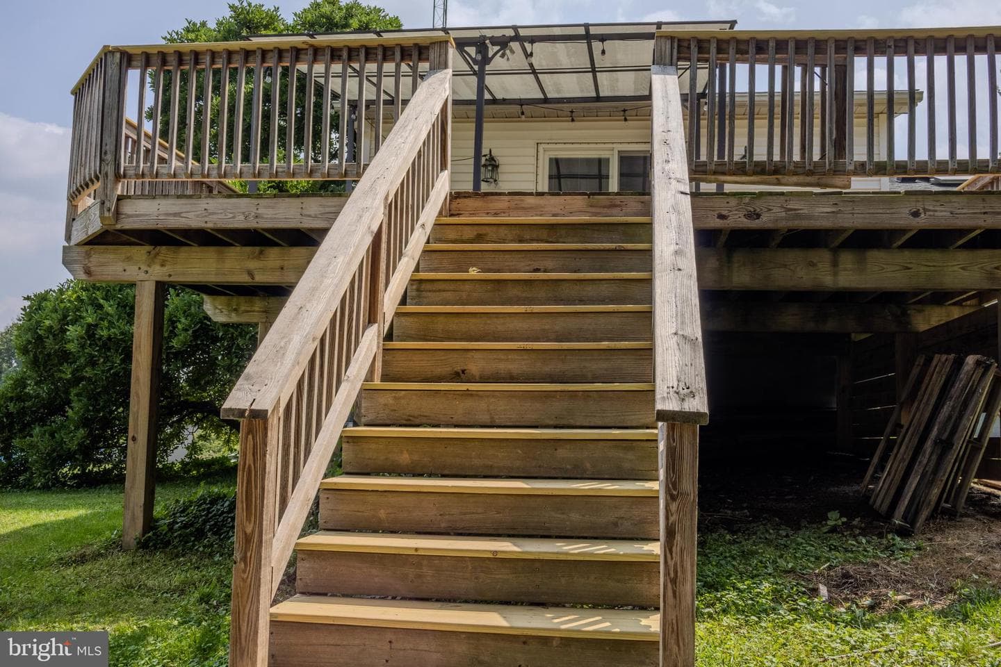 273 Smeach Drive photo 42