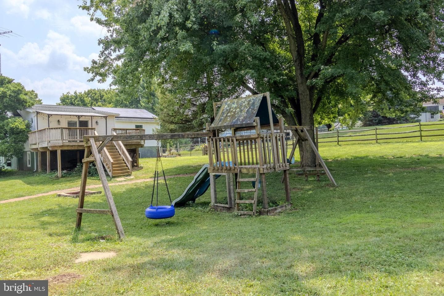 273 Smeach Drive photo 44