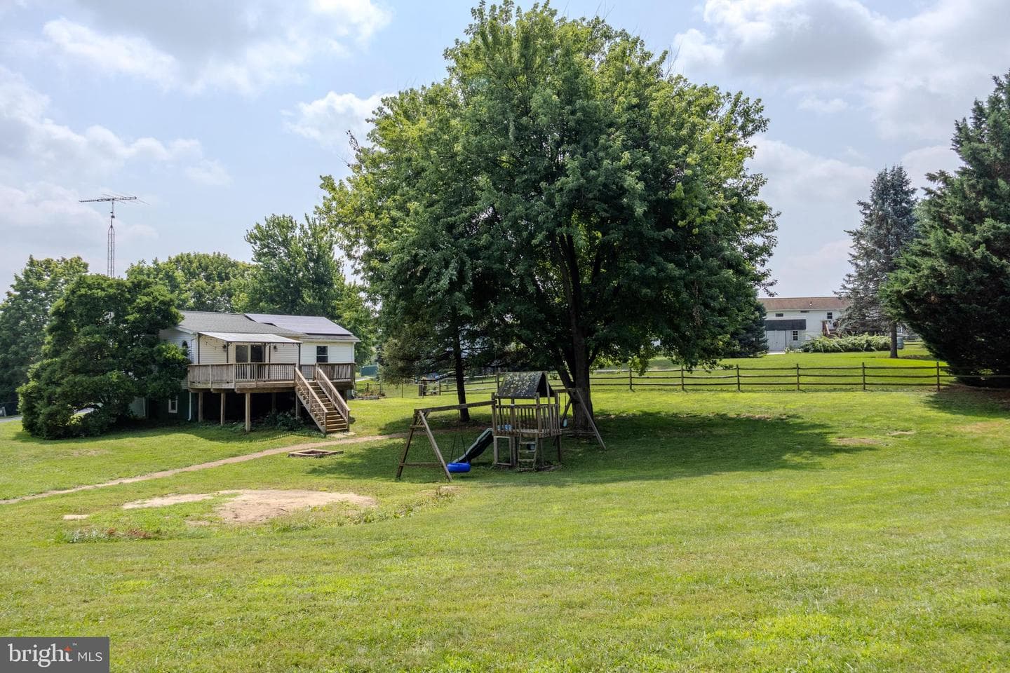 273 Smeach Drive photo 45