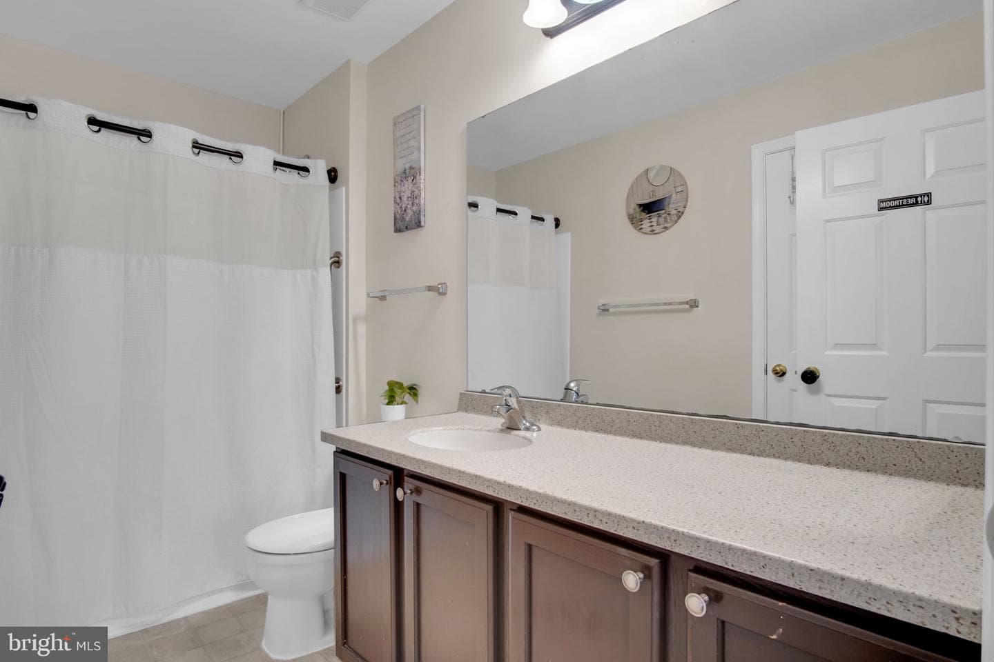 7485 Seneca Ridge Drive photo 31
