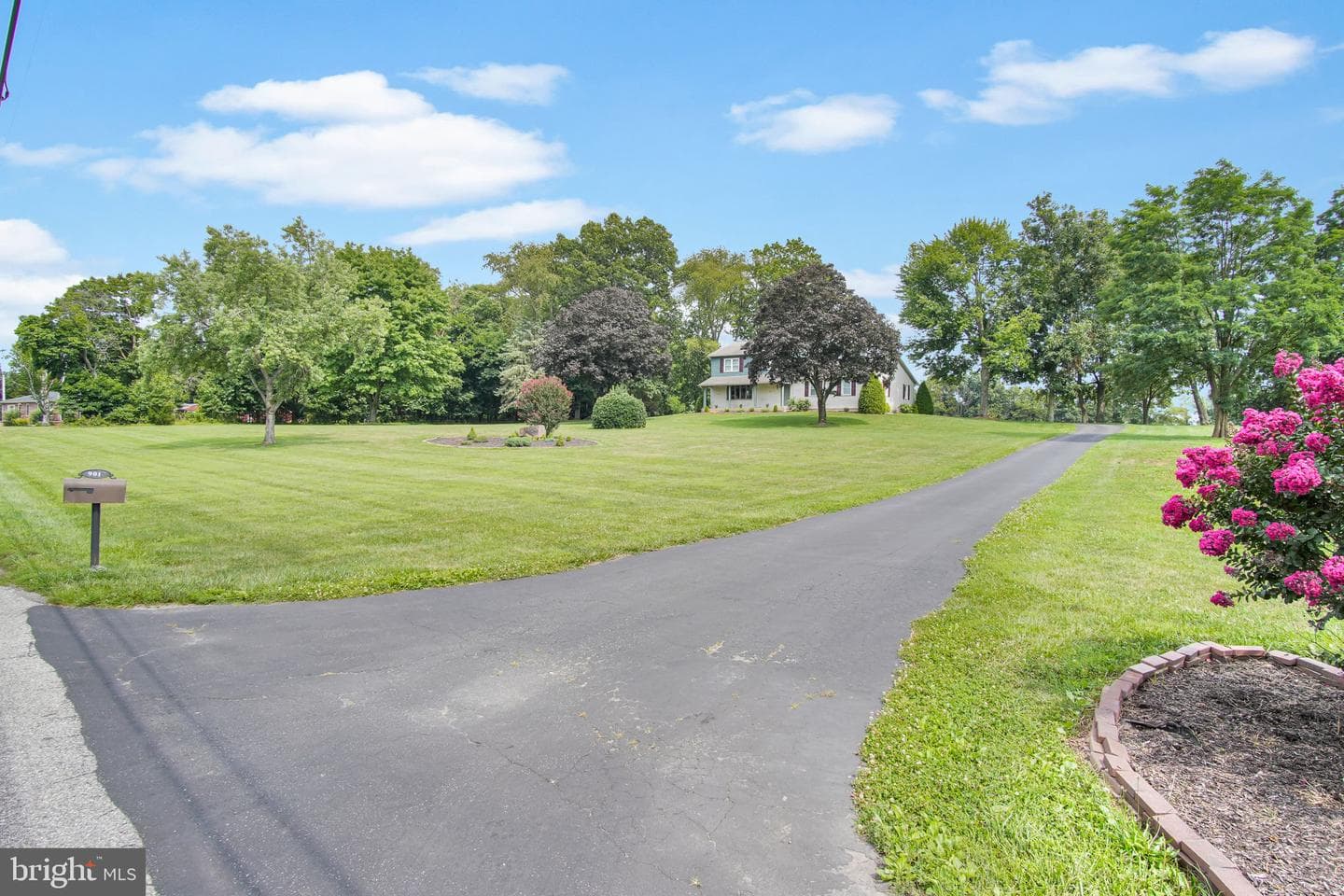 901 Butter Road photo 3