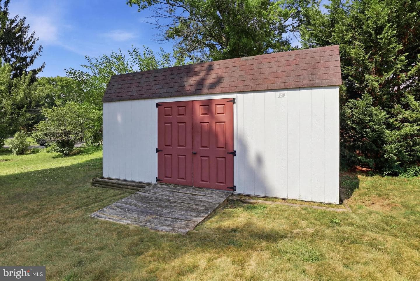 137 Ridgefield Drive photo 38