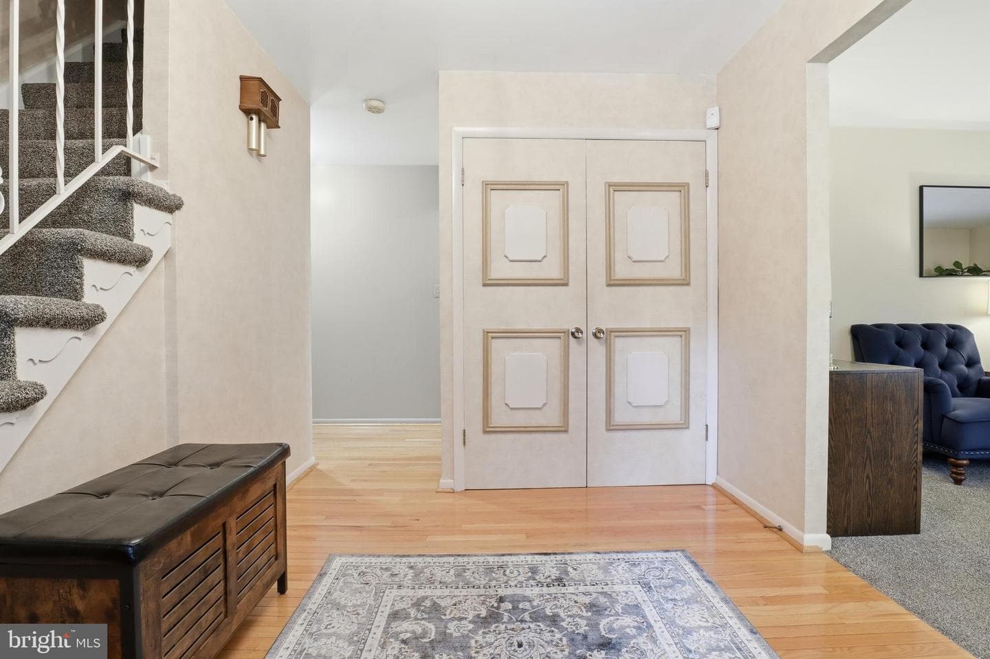 3729 Silverwood Drive photo 6