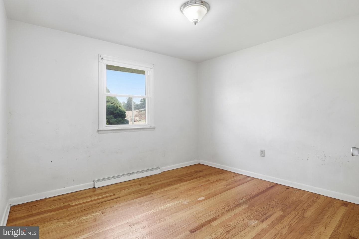2400 Derry Road photo 18