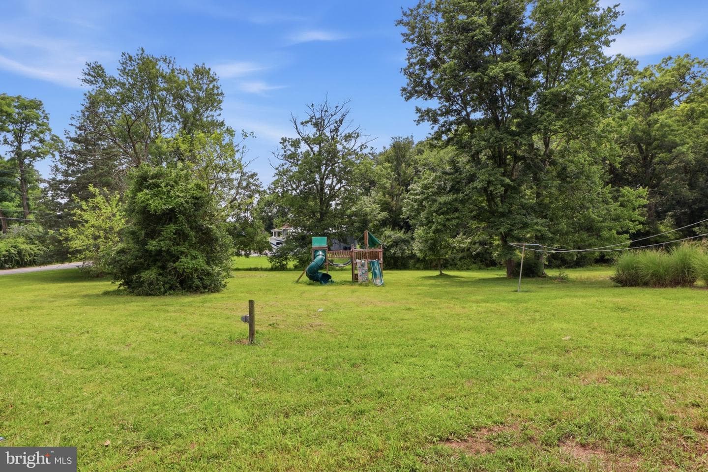 2400 Derry Road photo 37