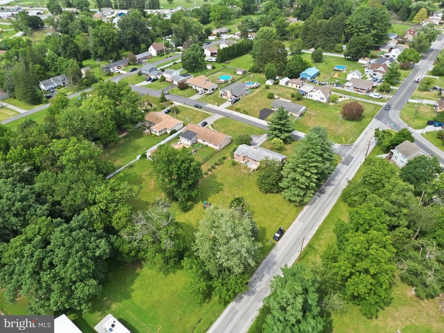 2400 Derry Road photo 45