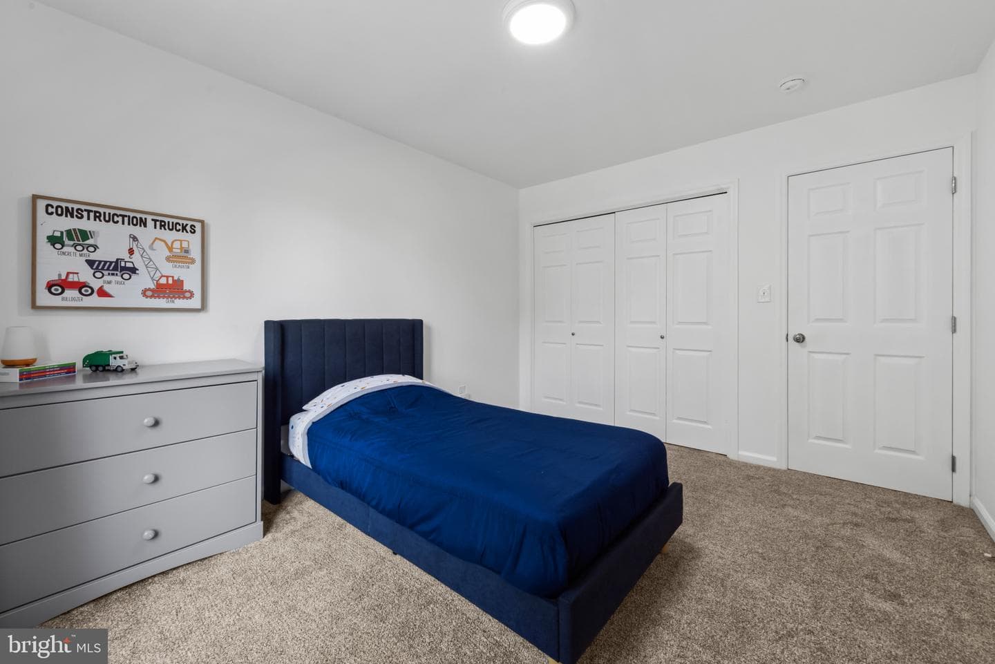 145 Lakeside Drive photo 34