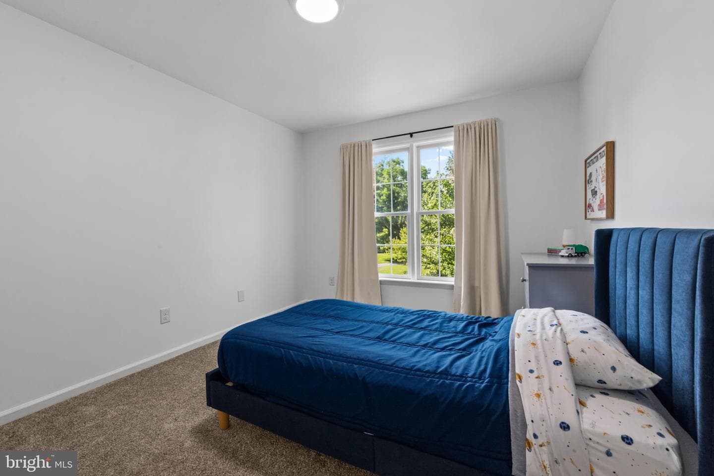 145 Lakeside Drive photo 35