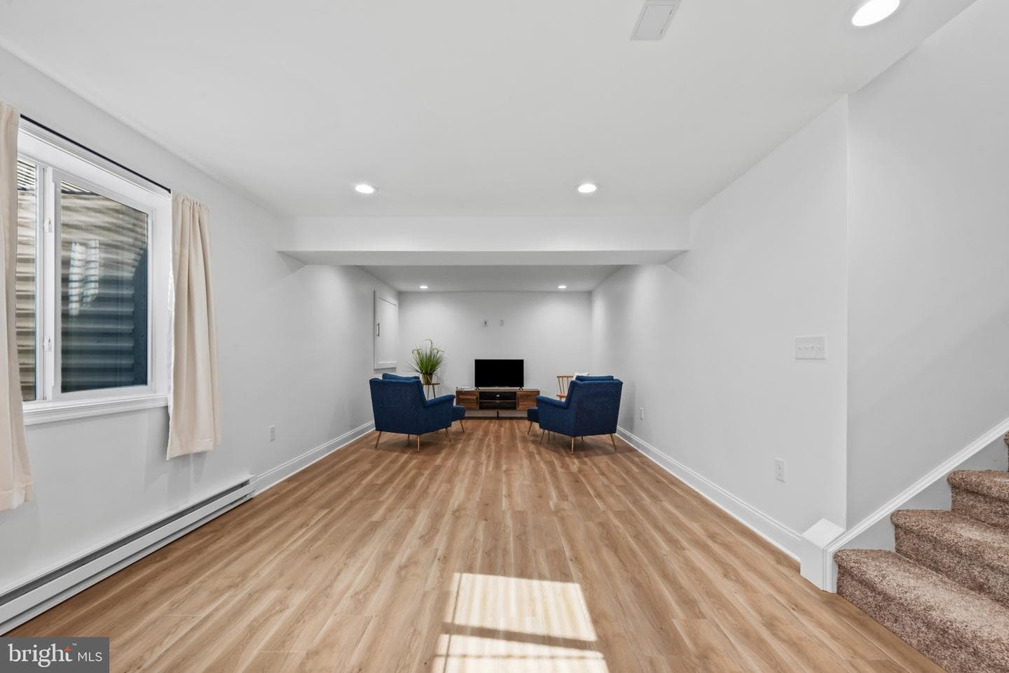 145 Lakeside Drive photo 39