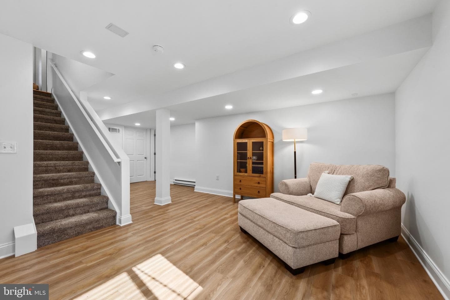 145 Lakeside Drive photo 41