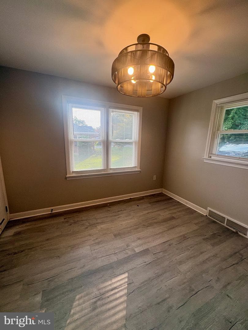 2166 Ridgewood Road photo 8
