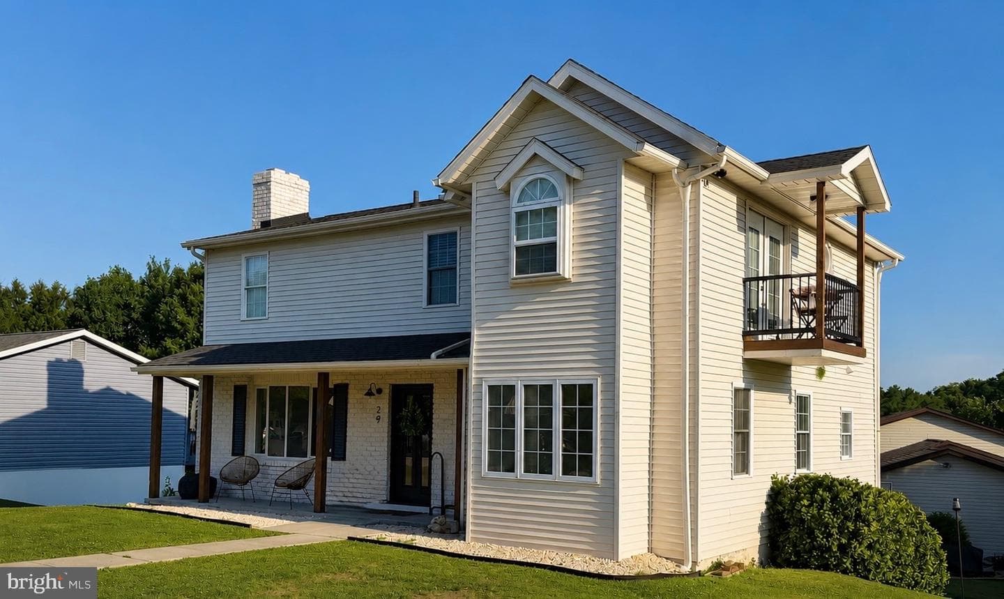 29 Colonial Drive, Hanover