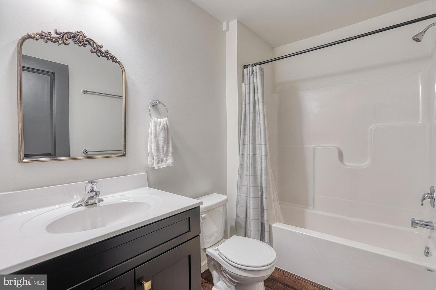 2805 Alperton Drive photo 33
