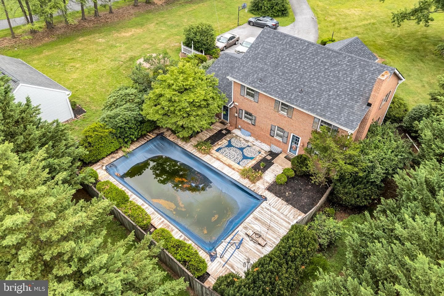 811 Greenbriar Road photo 11