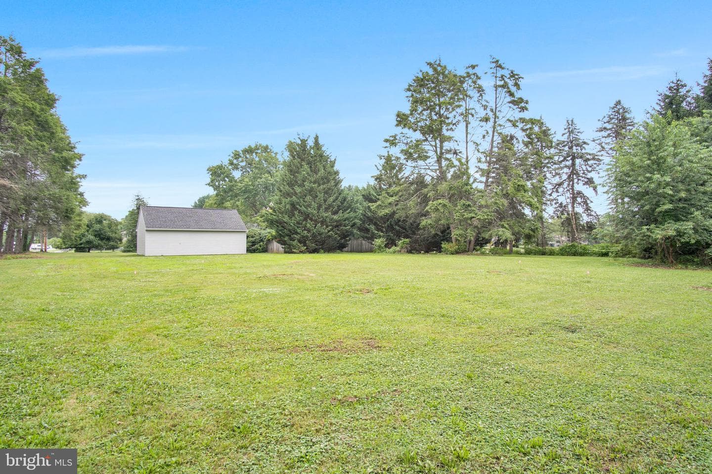 811 Greenbriar Road photo 47