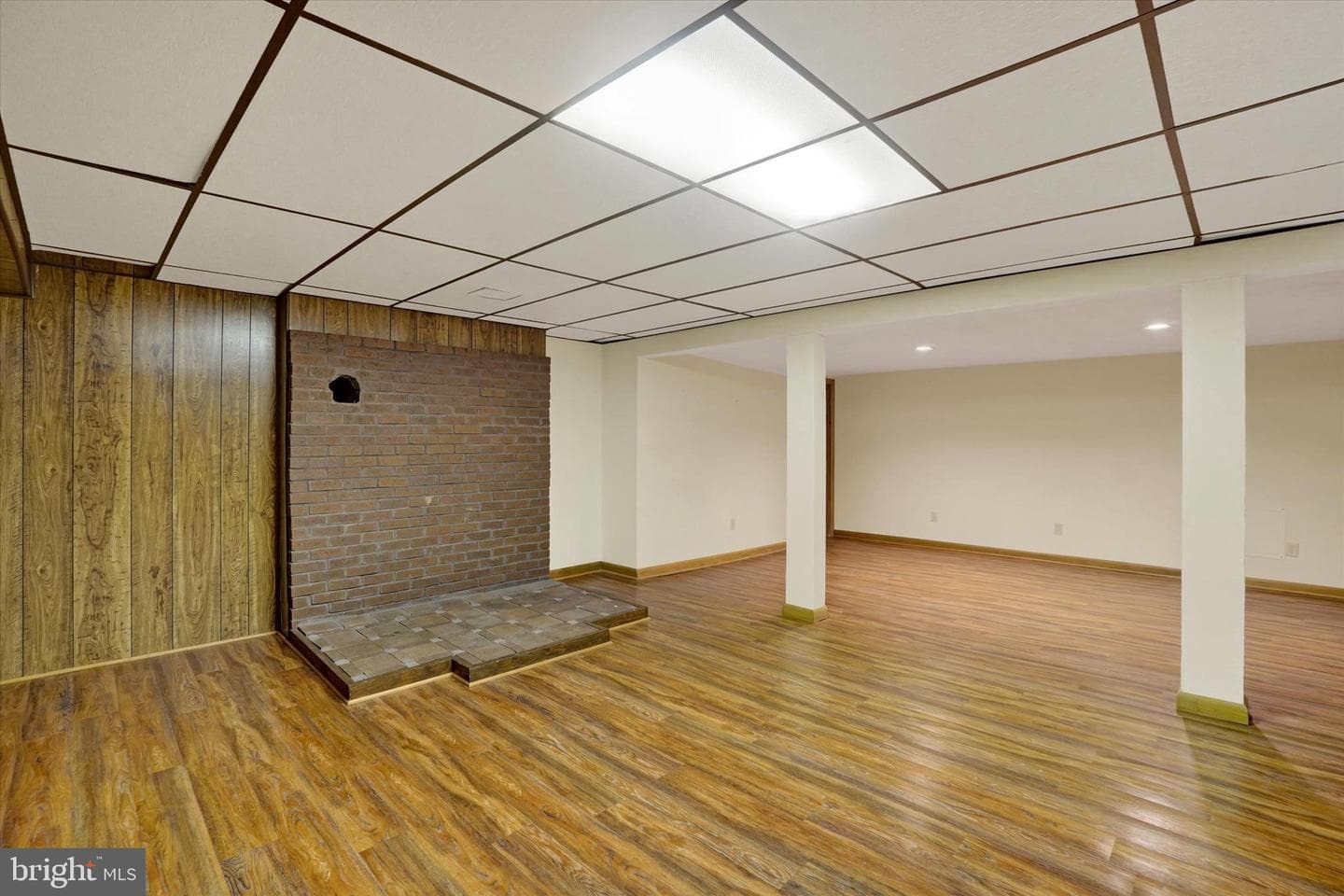 406 Beaumont Road photo 18