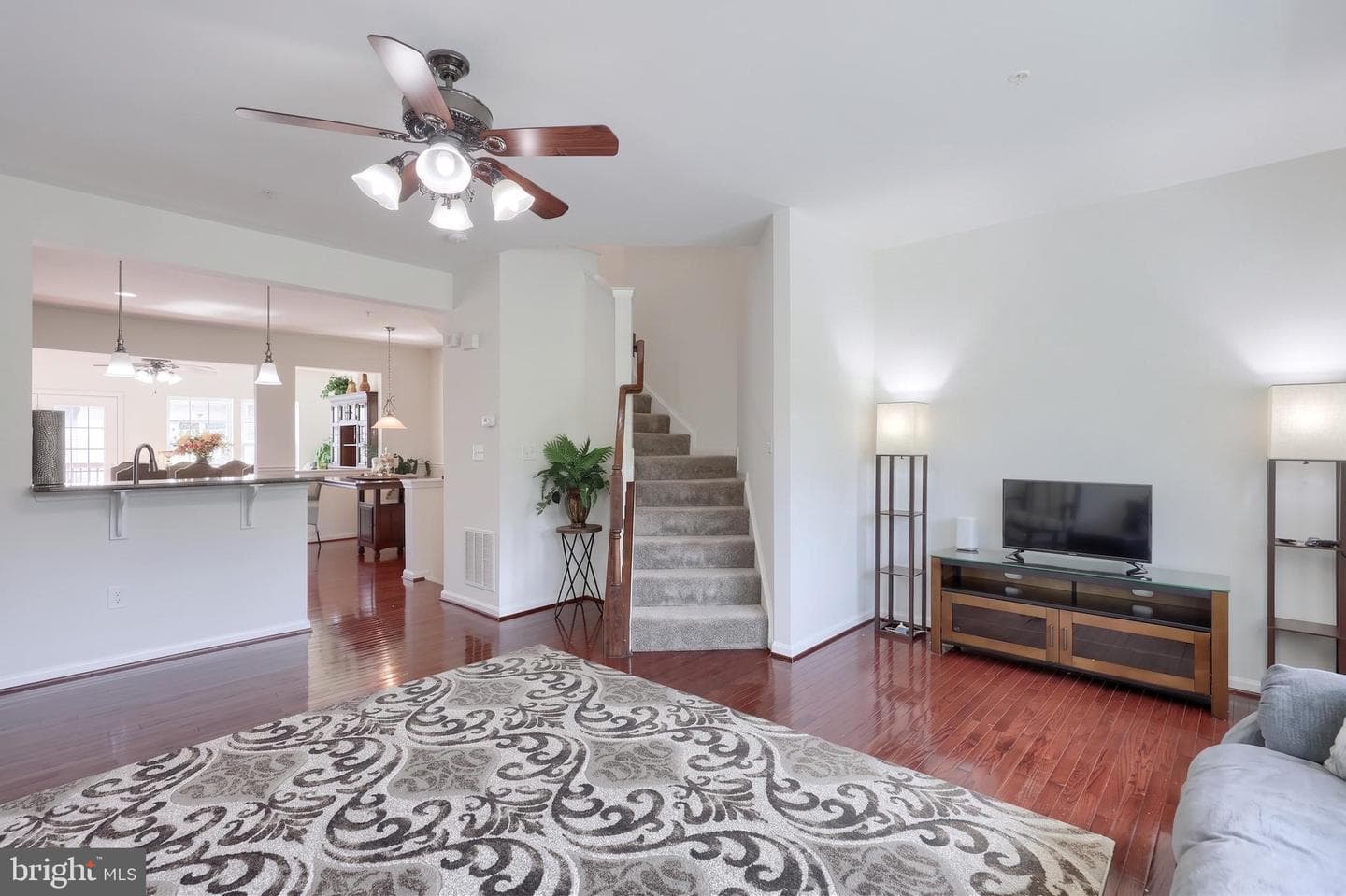 1277 Stonehaven Way photo 13