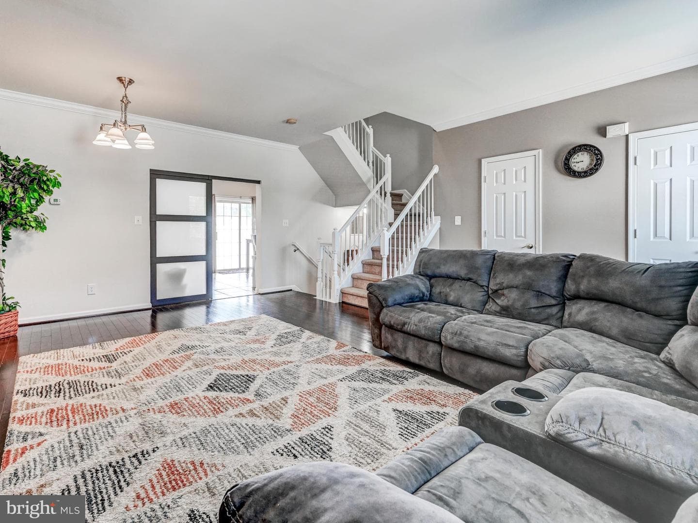 254 N Front Street photo 4