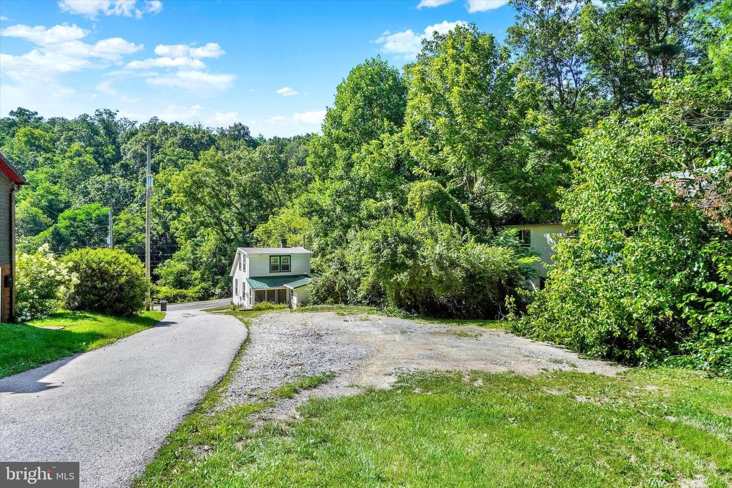 270 Green Valley Road photo 16