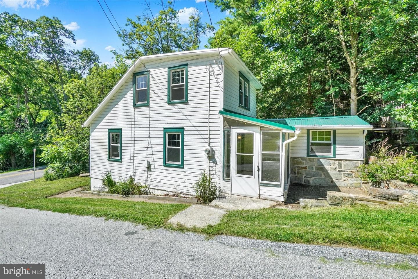 270 Green Valley Road photo 18
