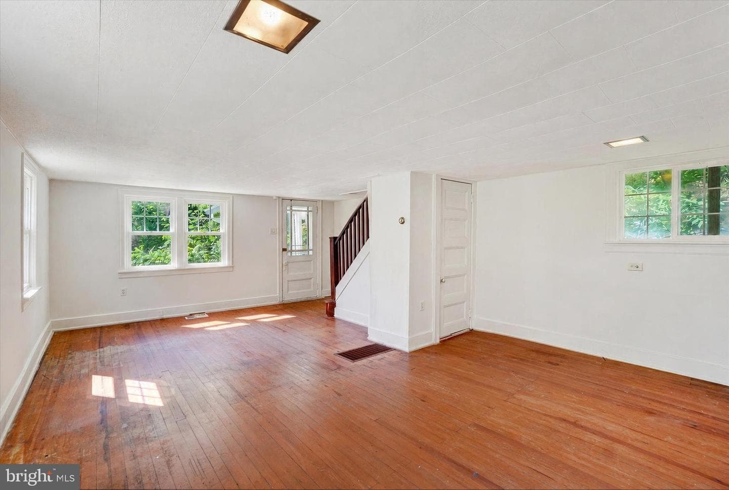270 Green Valley Road photo 5